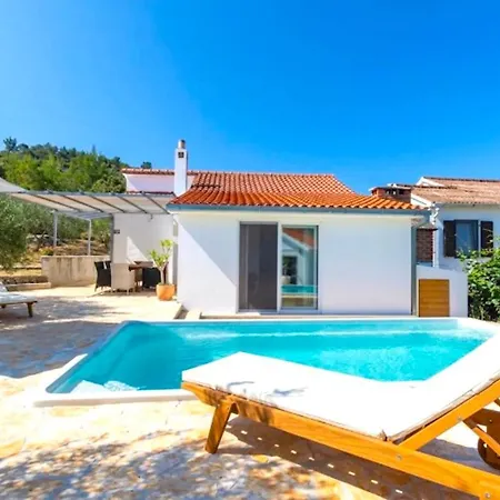 Sunny With Pool Island Brac